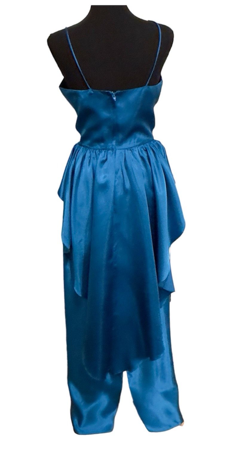 ILGWU Size 4 Prom Plunge Blue Floor Length Maxi on Queenly