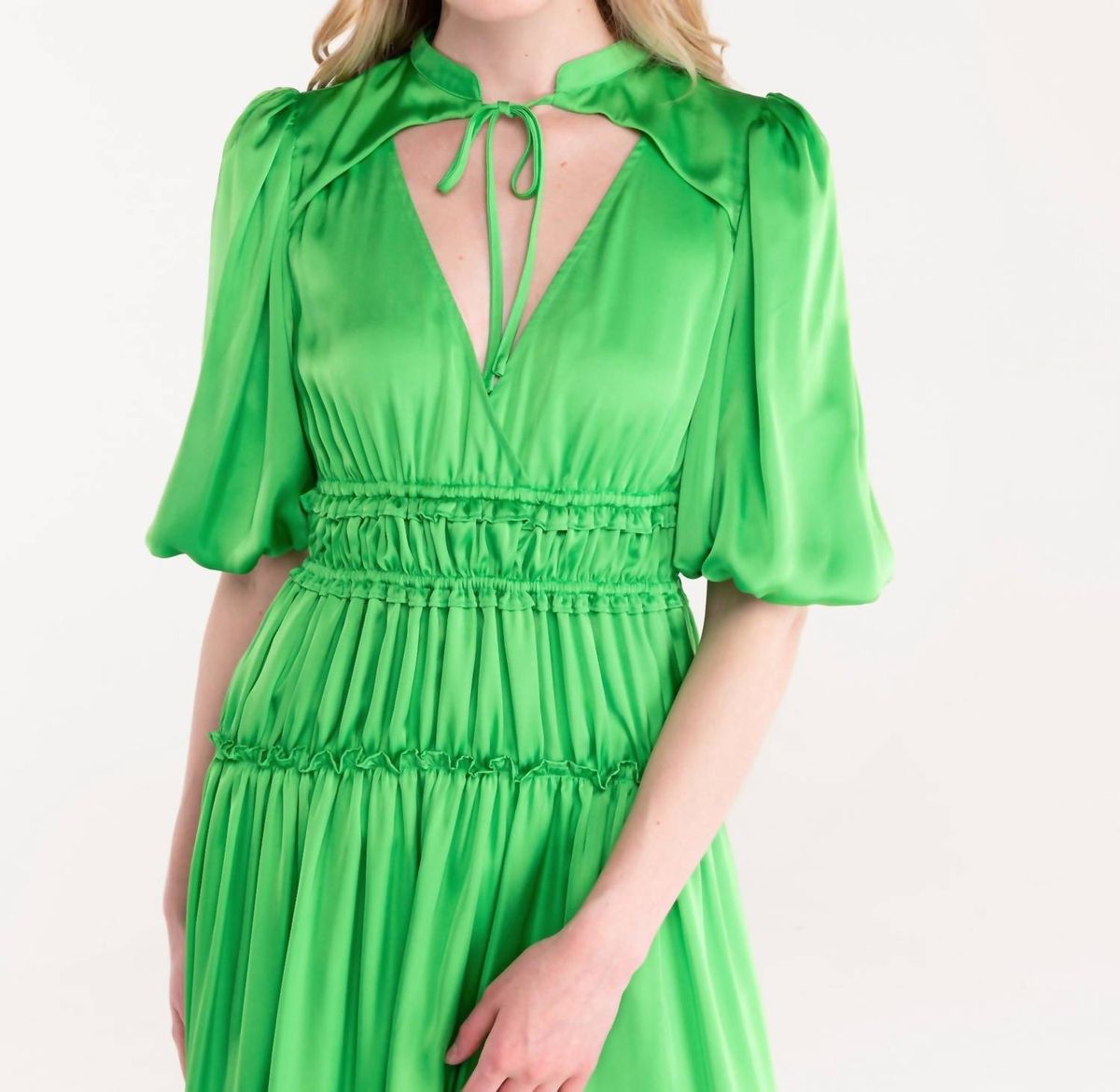 Style 1-85667556-2901 Alden Adair Size M Green Cocktail Dress on Queenly