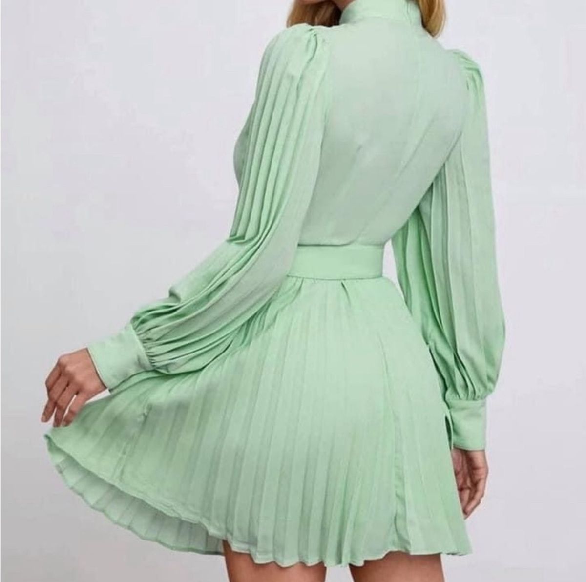 Size S Pageant Long Sleeve Light Green Cocktail Dress on Queenly
