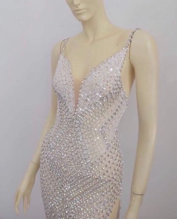 Ratee Siranan Size 0 Pageant Plunge Sequined Silver Side Slit Dress on Queenly