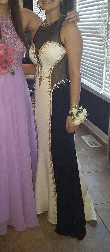 Johnathan Kayne Size 4 Prom High Neck Sequined White A-line Dress on Queenly