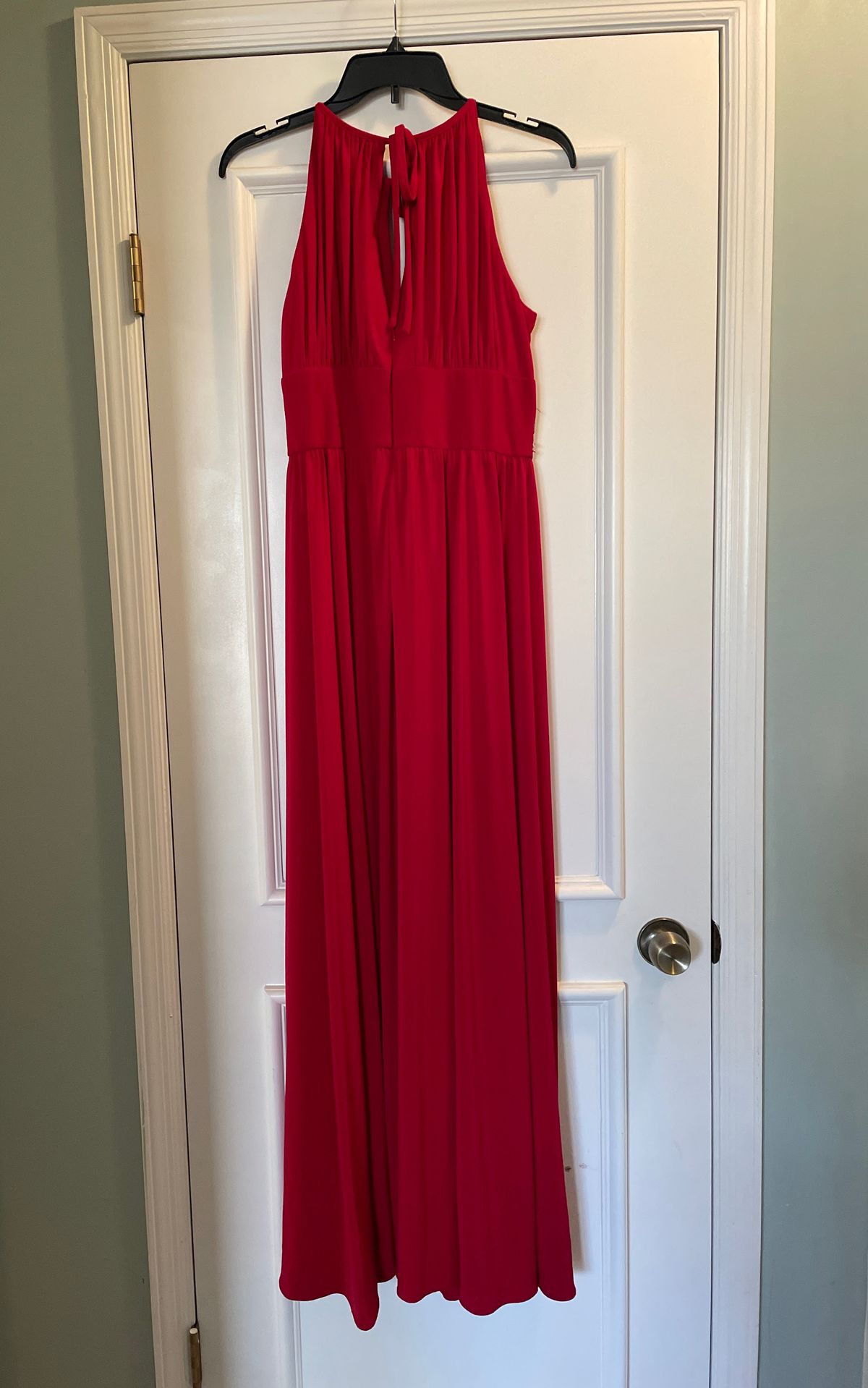 R&M Richards Size 10 Halter Red A-line Dress on Queenly