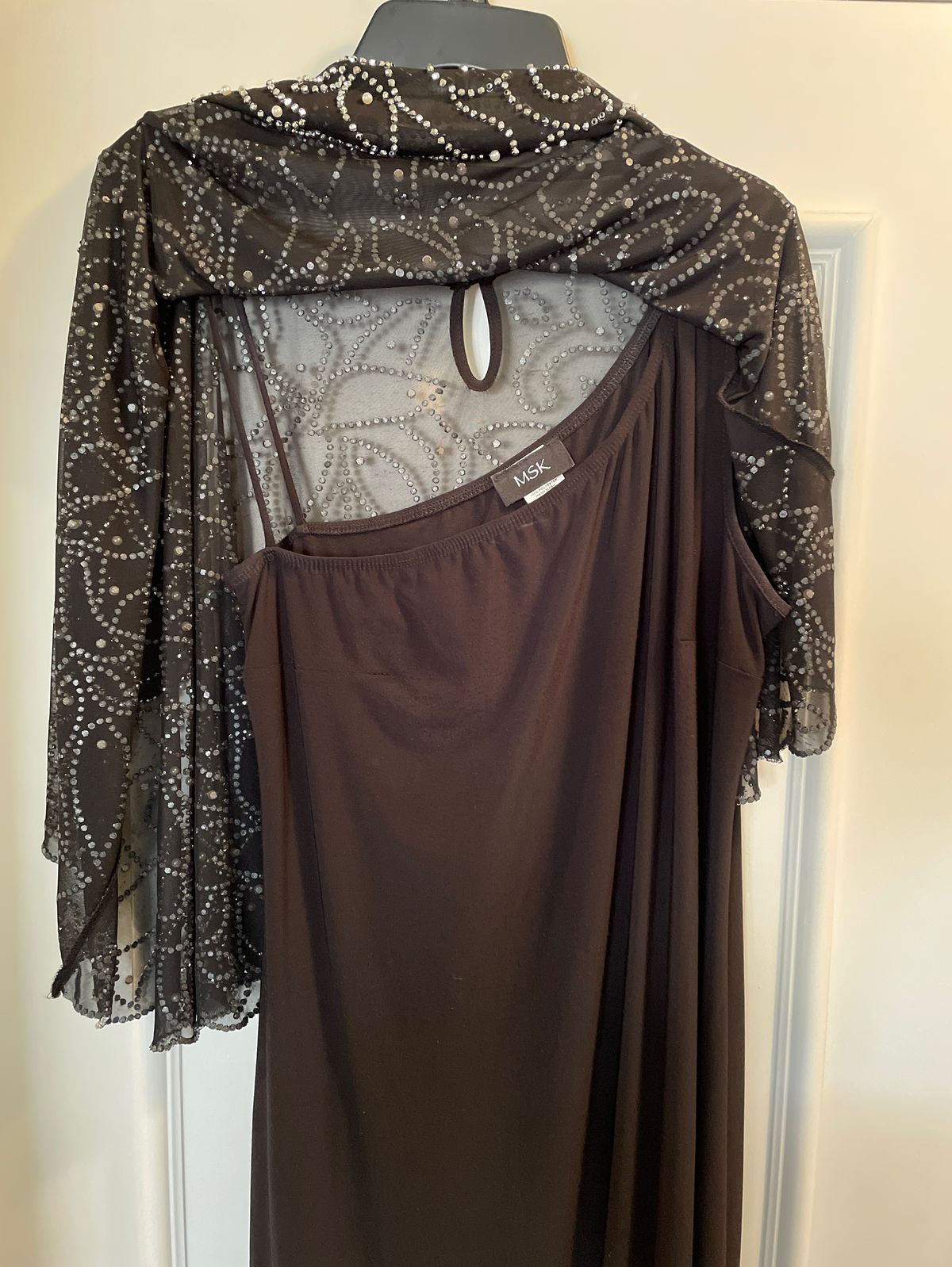 Style 3013451D MSK Size L One Shoulder Black A-line Dress on Queenly