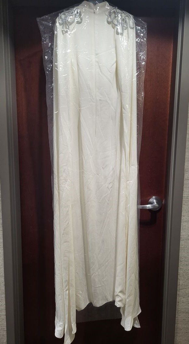 Style  3842-2958&0001 John Paul Ataker Size 14 White Floor Length Maxi on Queenly