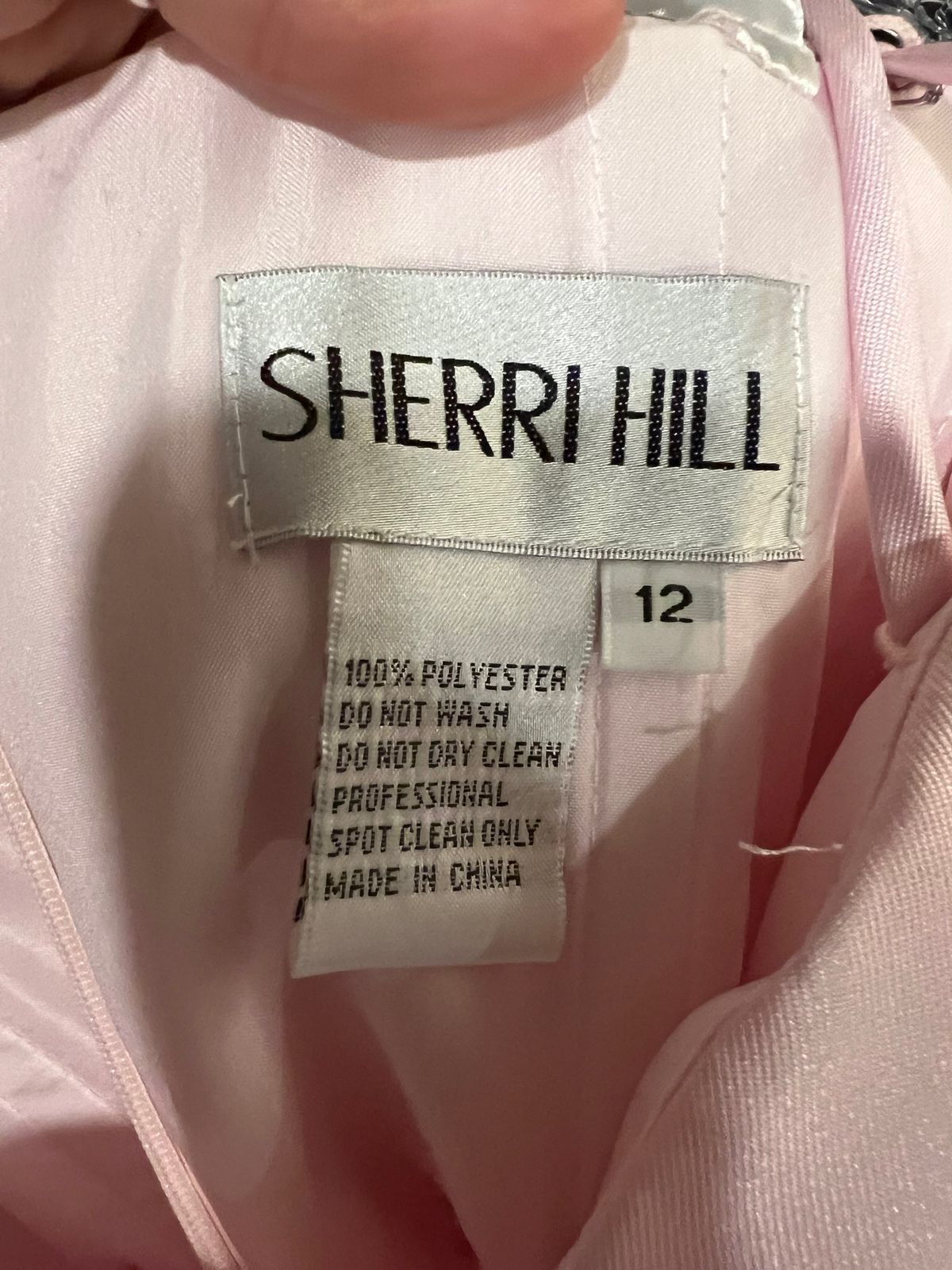 Sherri Hill Size 12 Prom Plunge Pink Dress With Train on Queenly