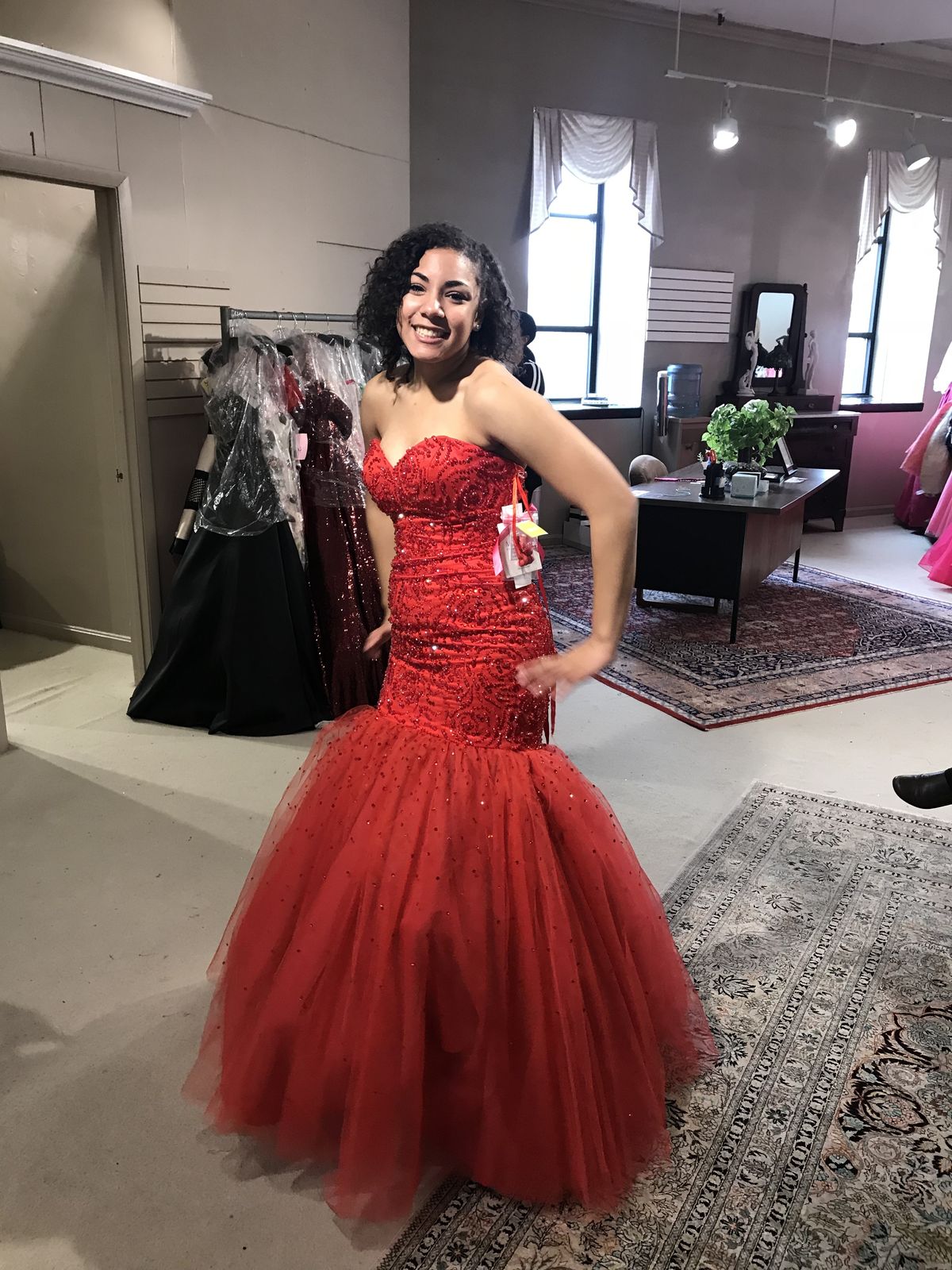 Size 6 Prom Sequined Red Mermaid Dress on Queenly