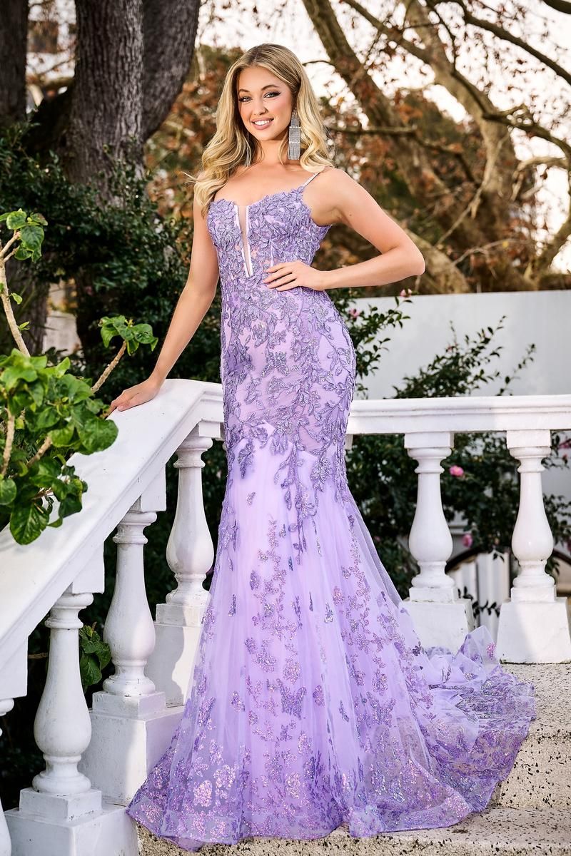 Style PS24295 Portia and Scarlett Size 6 Prom Purple Dress With Train on Queenly