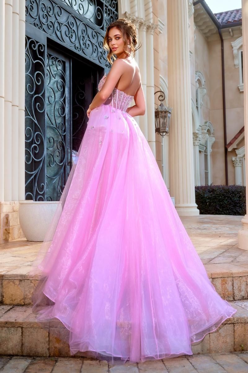 Style PS24529 Portia and Scarlett Size 6 Prom Pink Ball Gown on Queenly