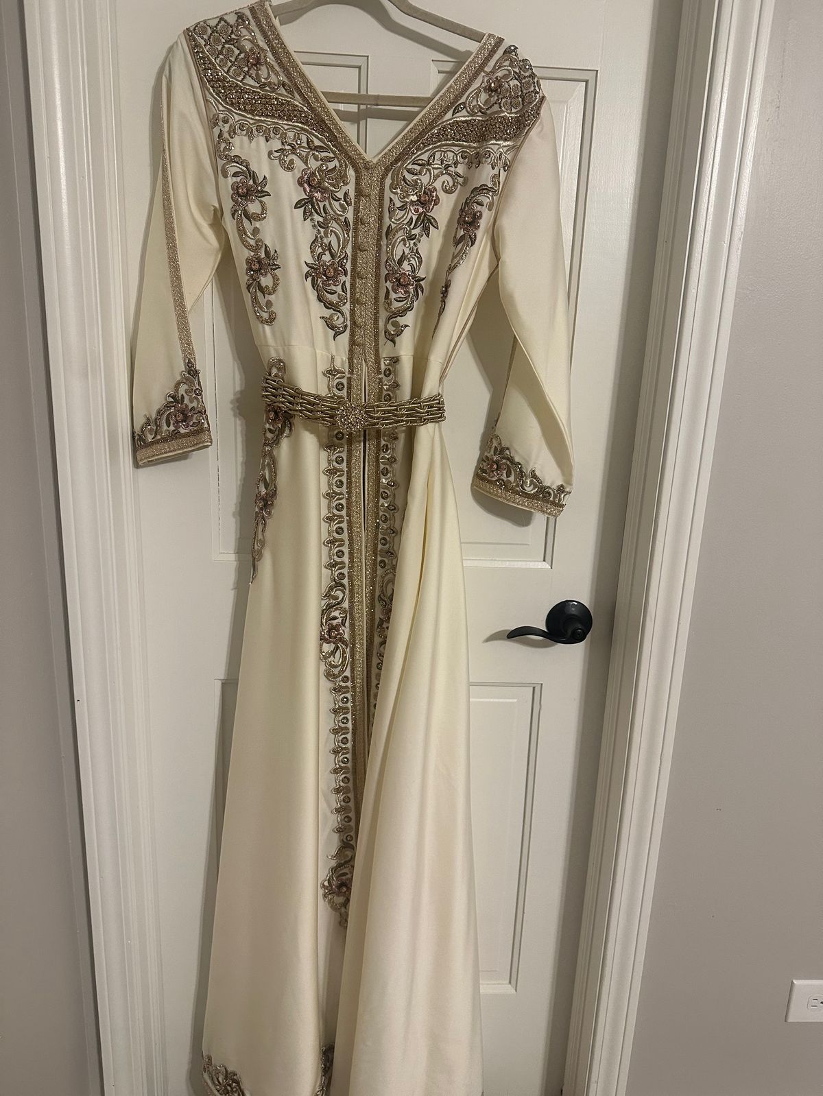 Size M Gold Floor Length Maxi on Queenly