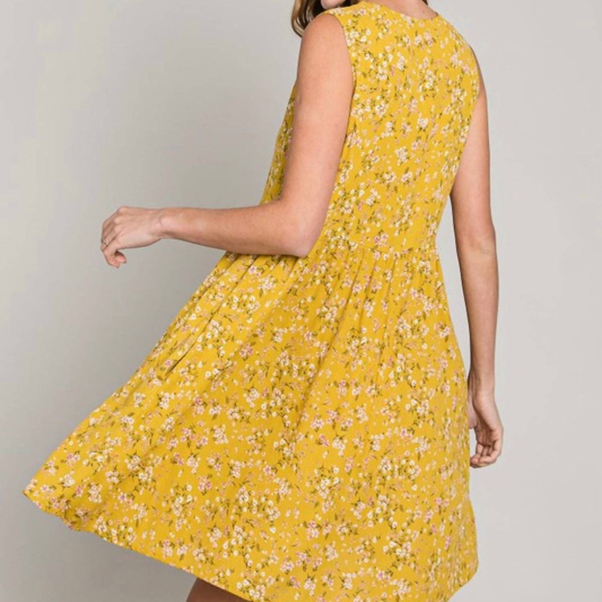 Style 1-3094861586-2901 Cotton Bleu Size M Floral Yellow Cocktail Dress on Queenly