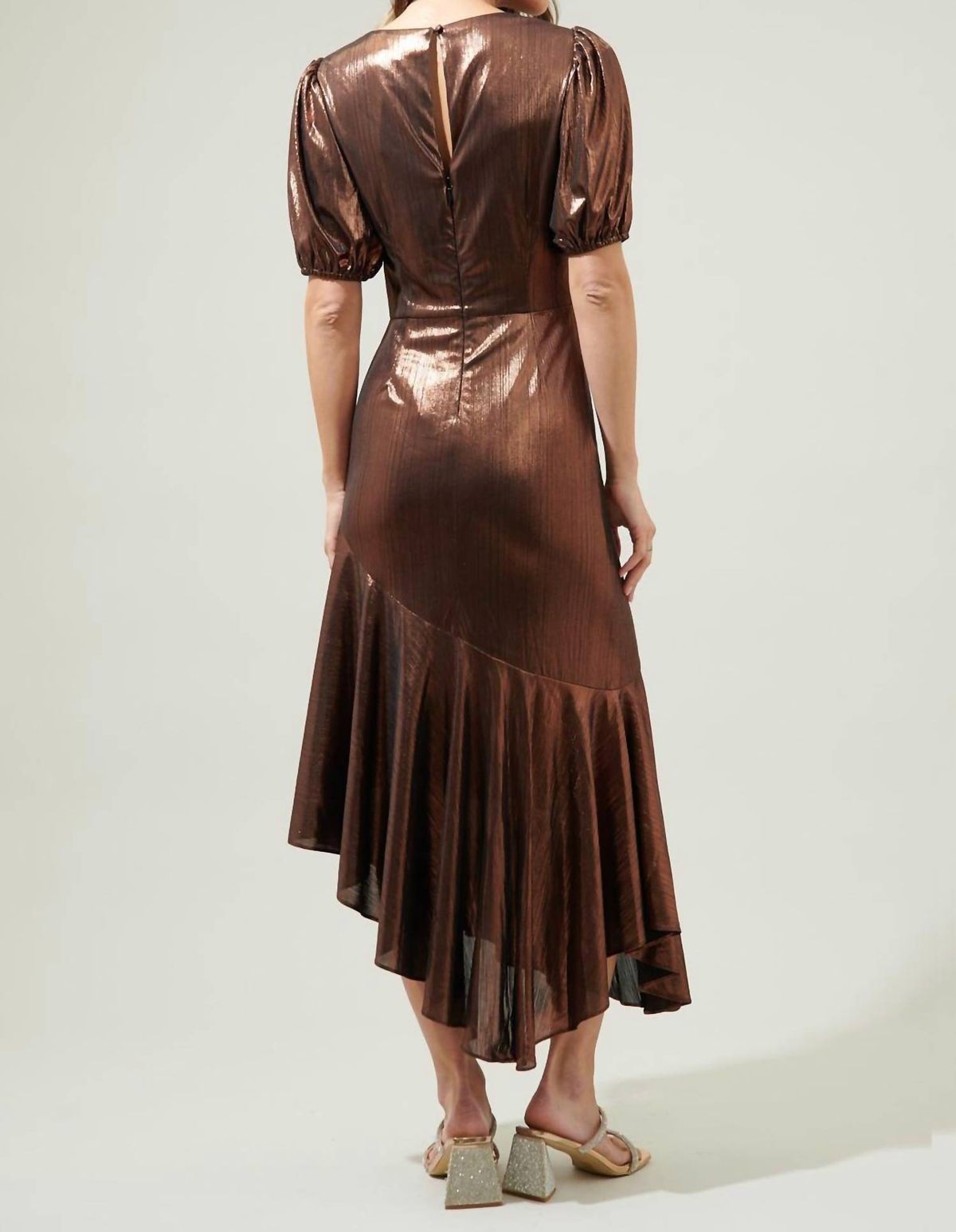 Style 1-4018442965-3011 SUGARLIPS Size M Brown Cocktail Dress on Queenly
