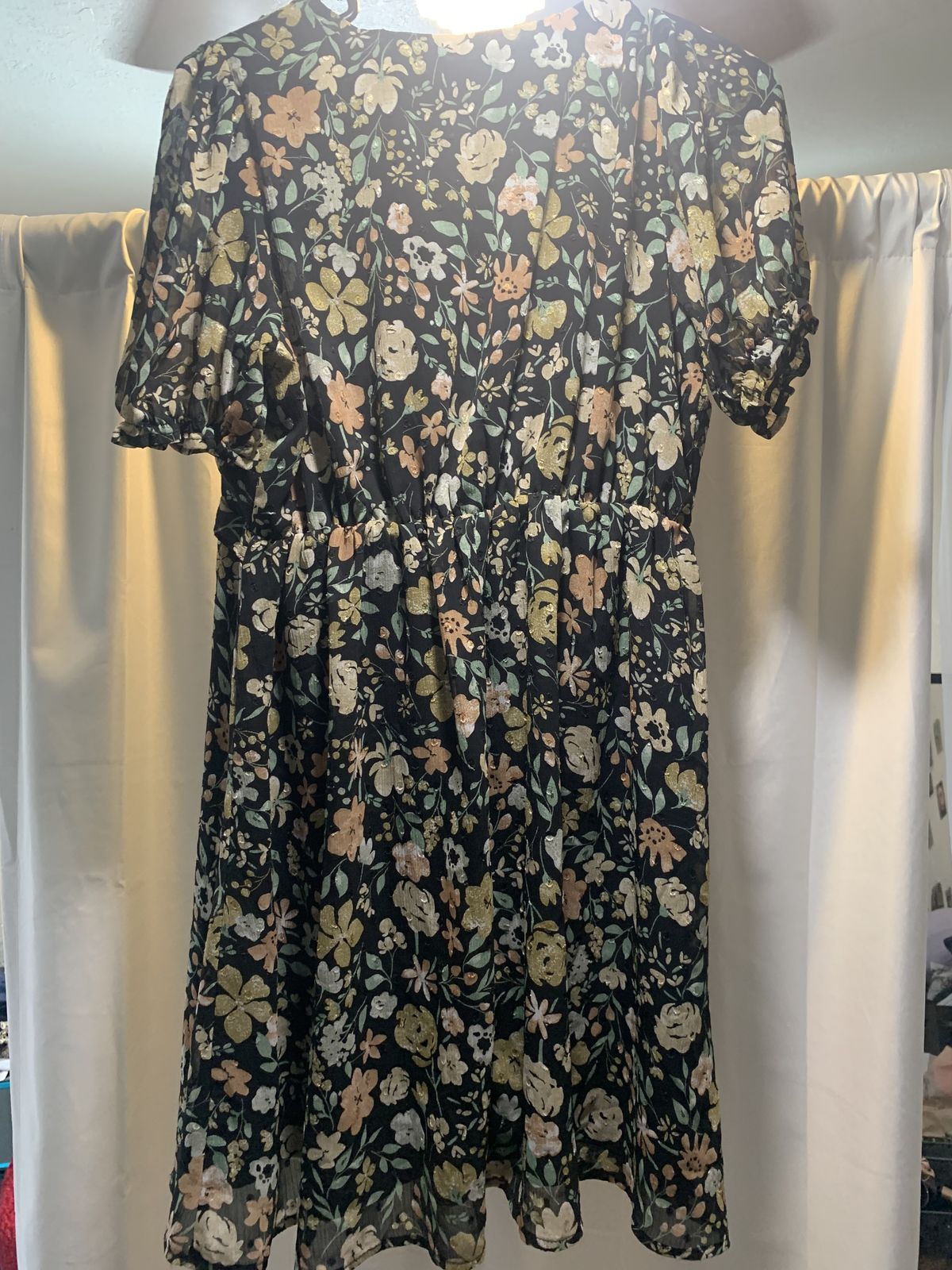 Size 14 Multicolor Cocktail Dress on Queenly