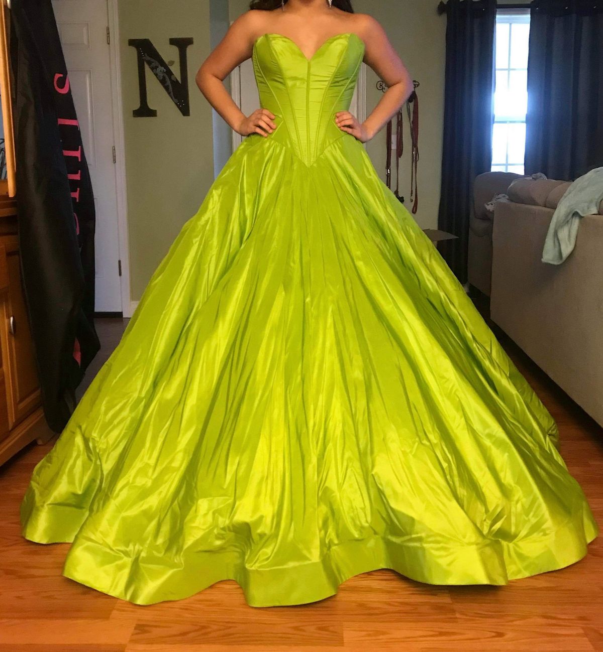 Sherri Hill Size 6 Strapless Satin Green Ball Gown on Queenly