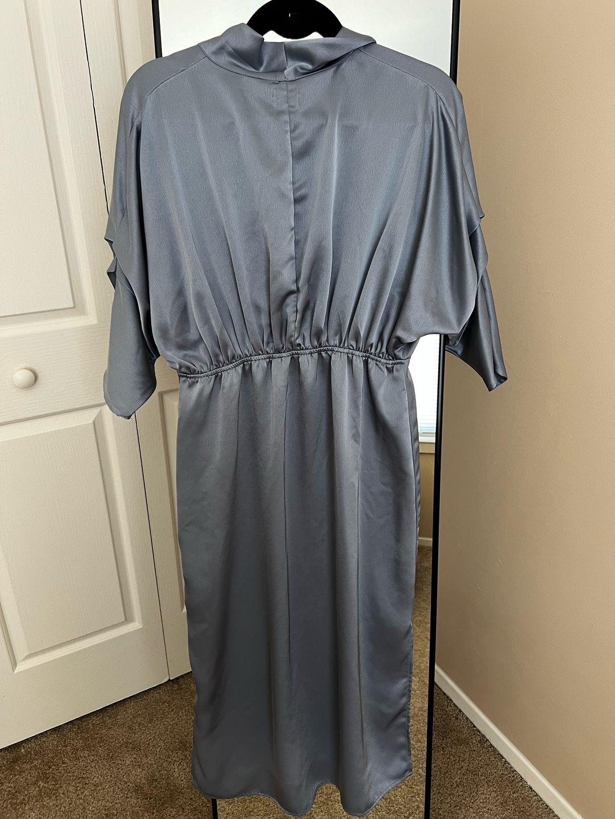 Size M Pageant Plunge Silver Side Slit Dress on Queenly