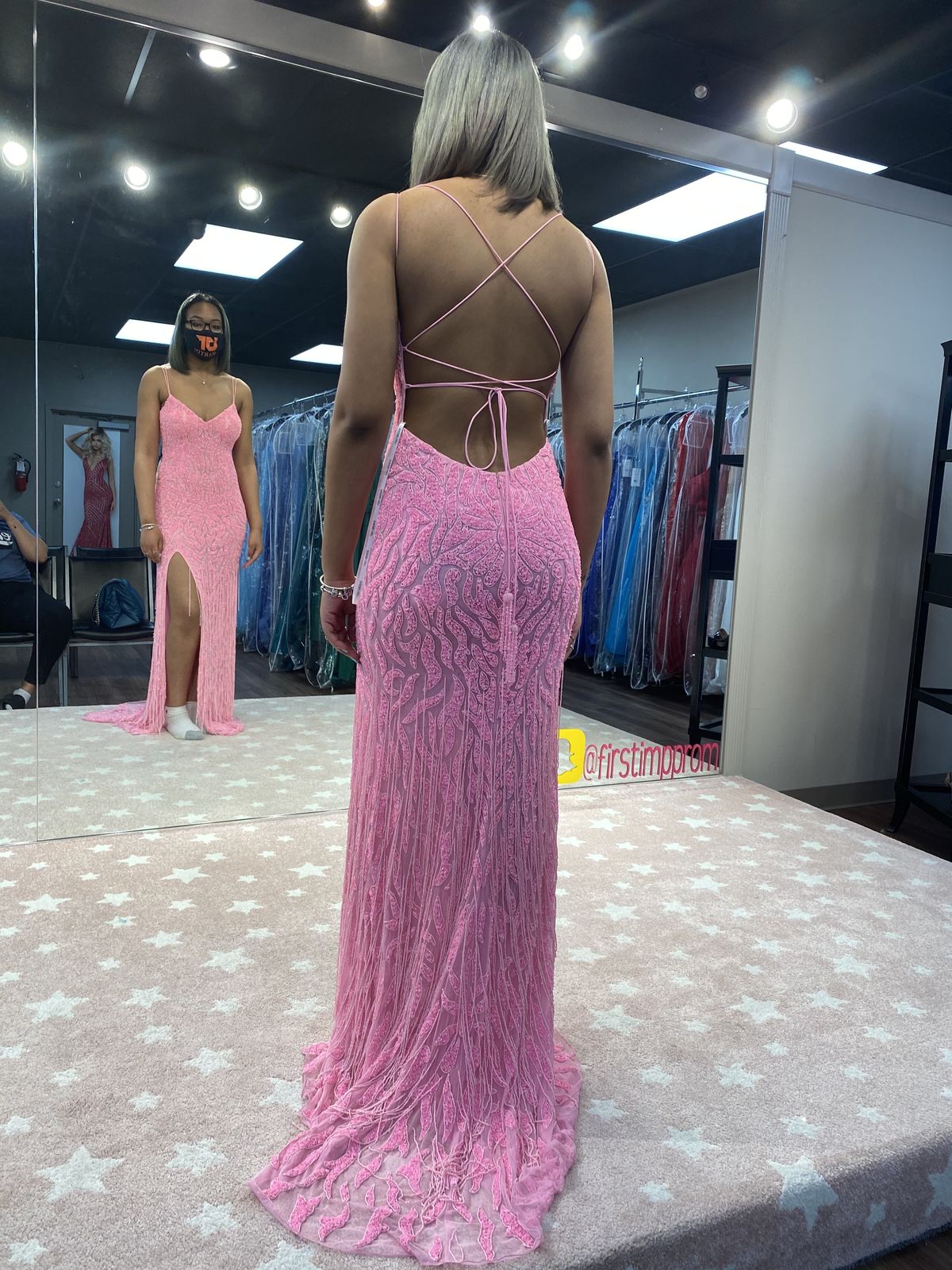 Style 54344 Sherri Hill Size 8 Pink Side Slit Dress on Queenly