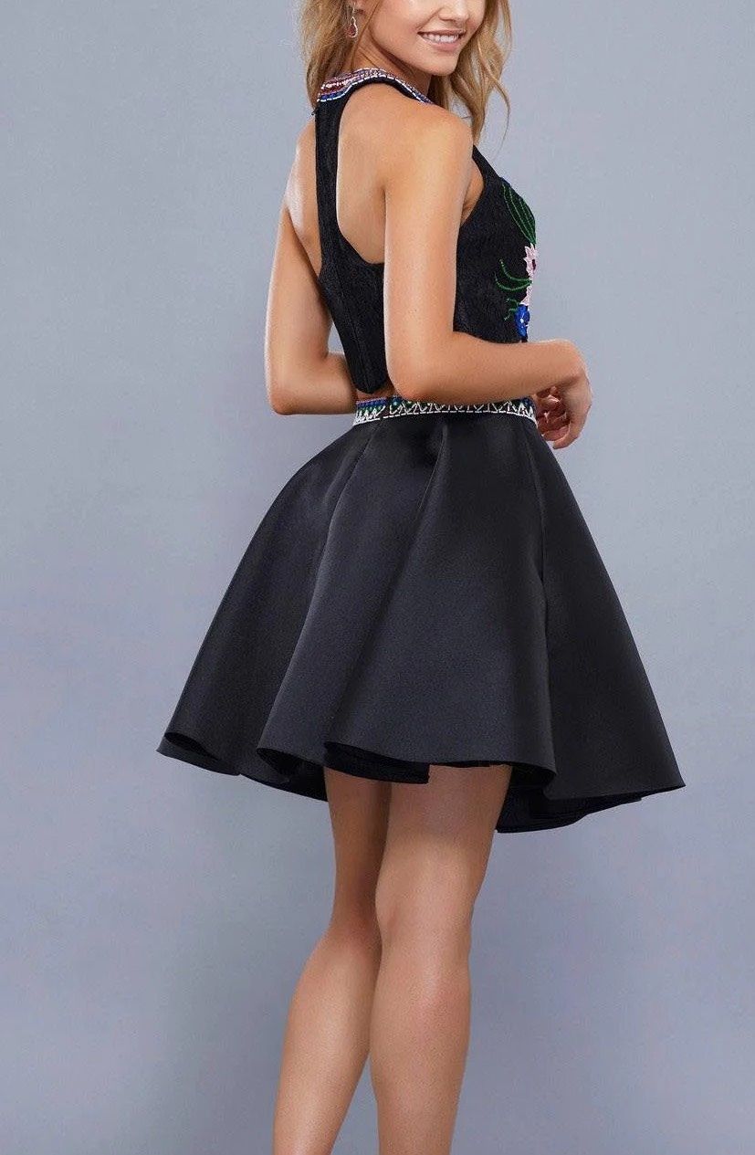 Style 6303 Nox Anabel Size 10 Homecoming High Neck Black Cocktail Dress on Queenly