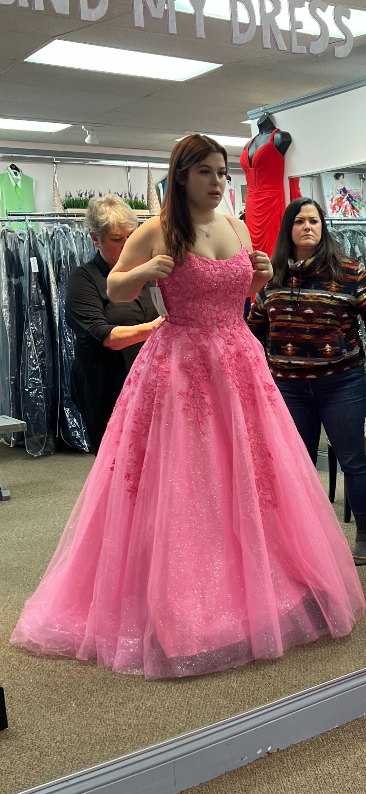 Size 10 Prom Lace Light Pink Ball Gown on Queenly