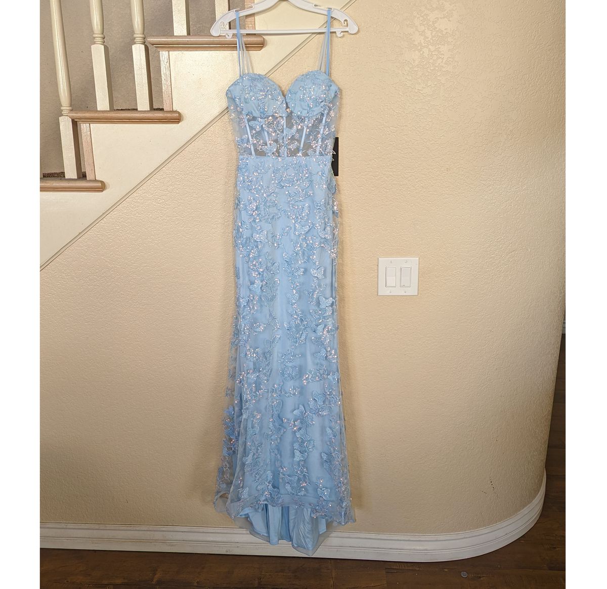 Style Light Blue Butterfly Corset Sequined Sweetheart Formal Prom Mermaid Dress Adora Size 4 Prom Plunge Sequined Light Blue Mermaid Dress on Queenly