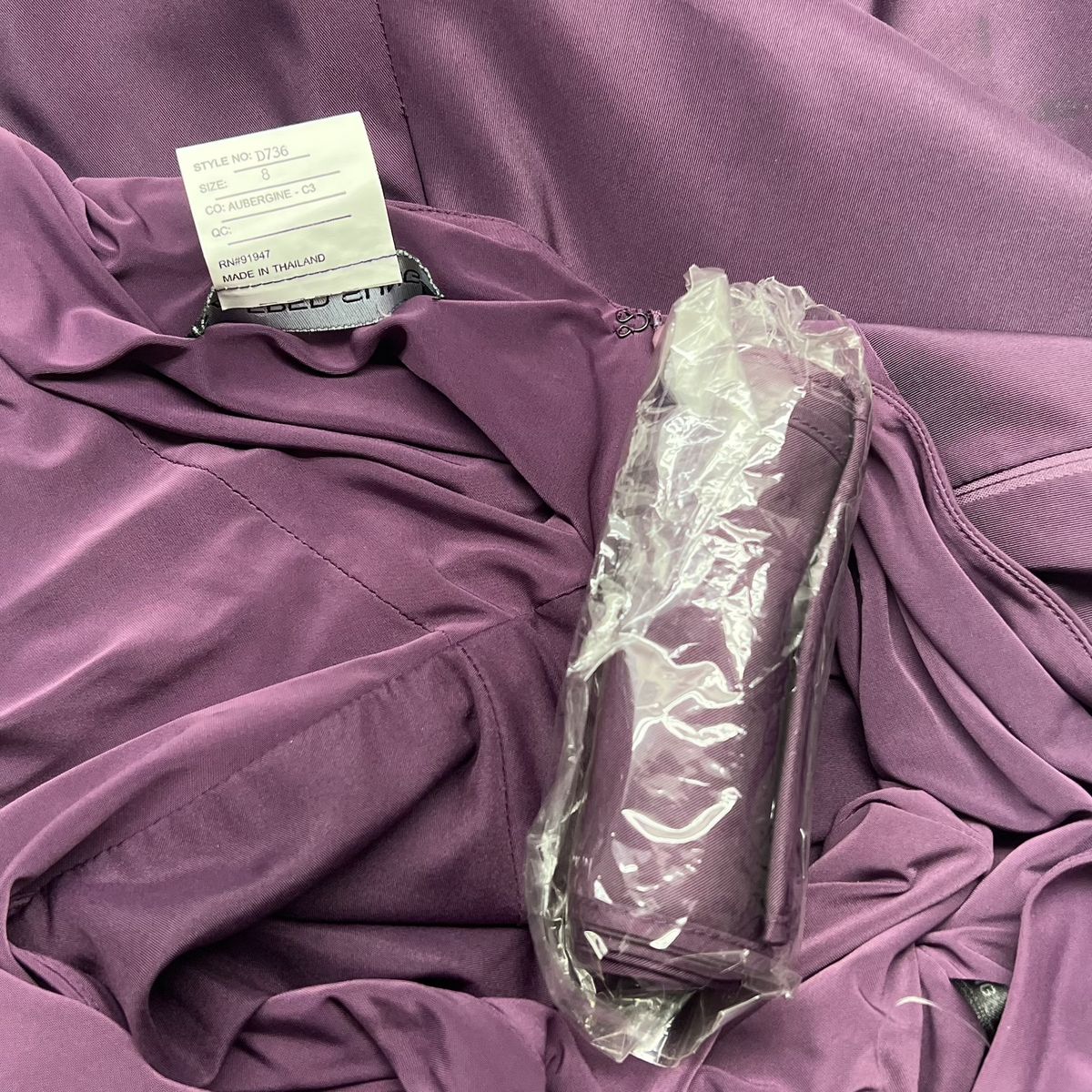 Alfred Sung Size 8 Bridesmaid Long Sleeve Satin Purple A line