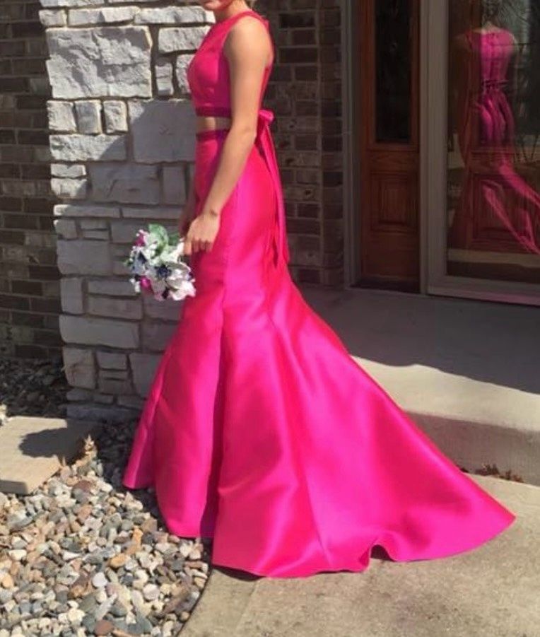 Madison James Size 6 Prom High Neck Pink Mermaid Dress on Queenly