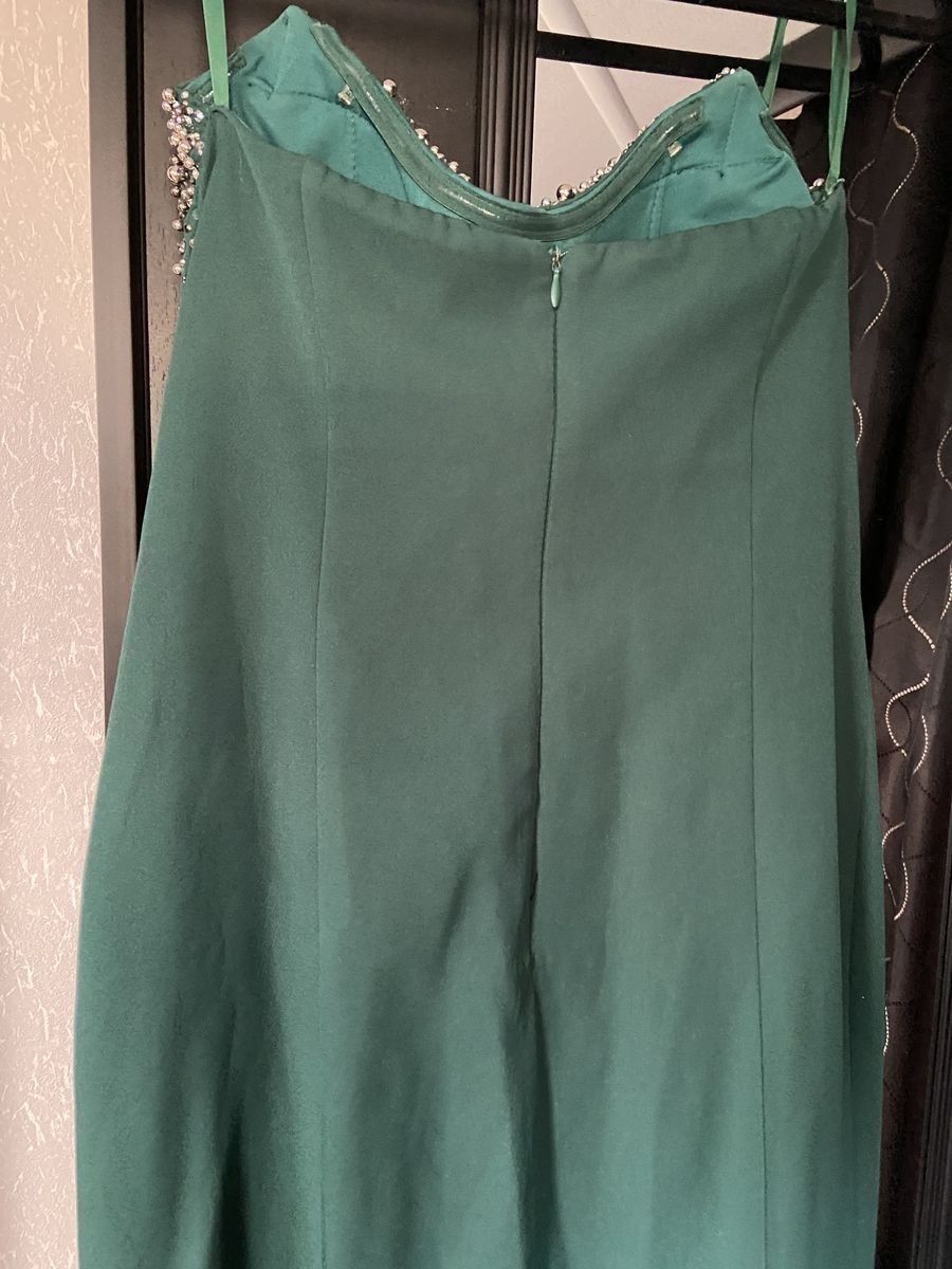 Size 8 Strapless Green Mermaid Dress on Queenly