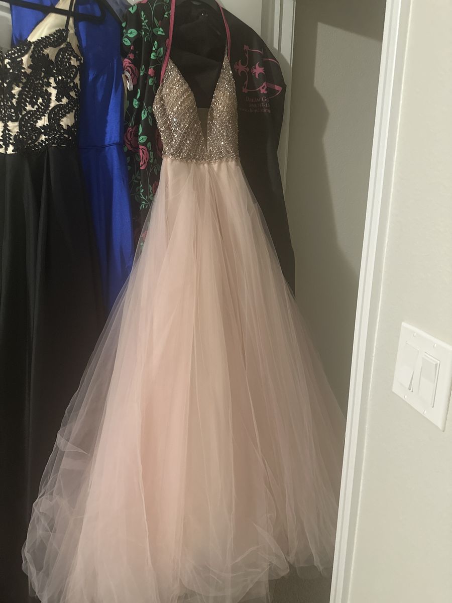 Style 43013 MoriLee Size 0 Prom Plunge Pink Ball Gown on Queenly