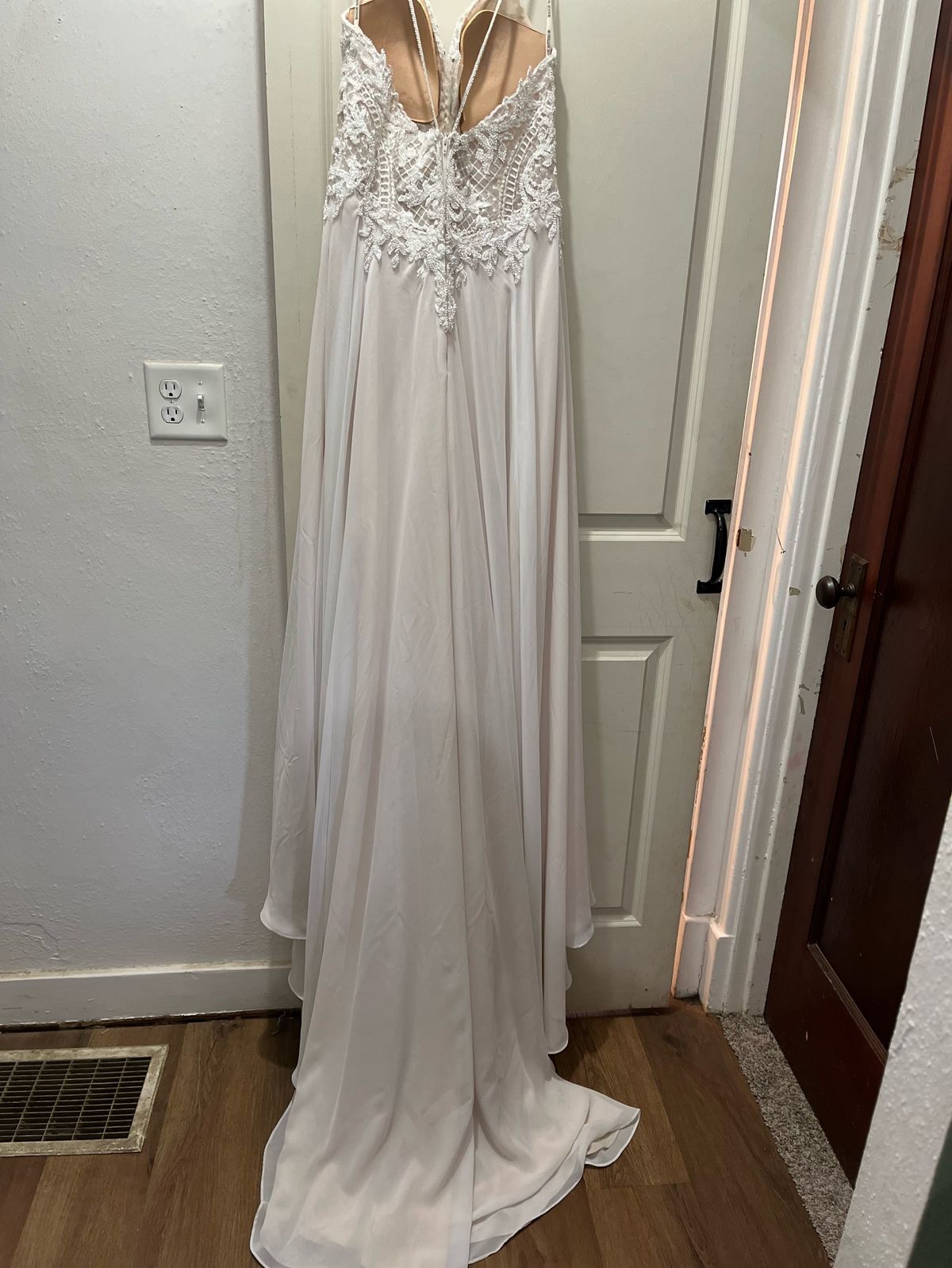 Maggie Sottero Size 12 Wedding Plunge Lace White Floor Length Maxi on Queenly