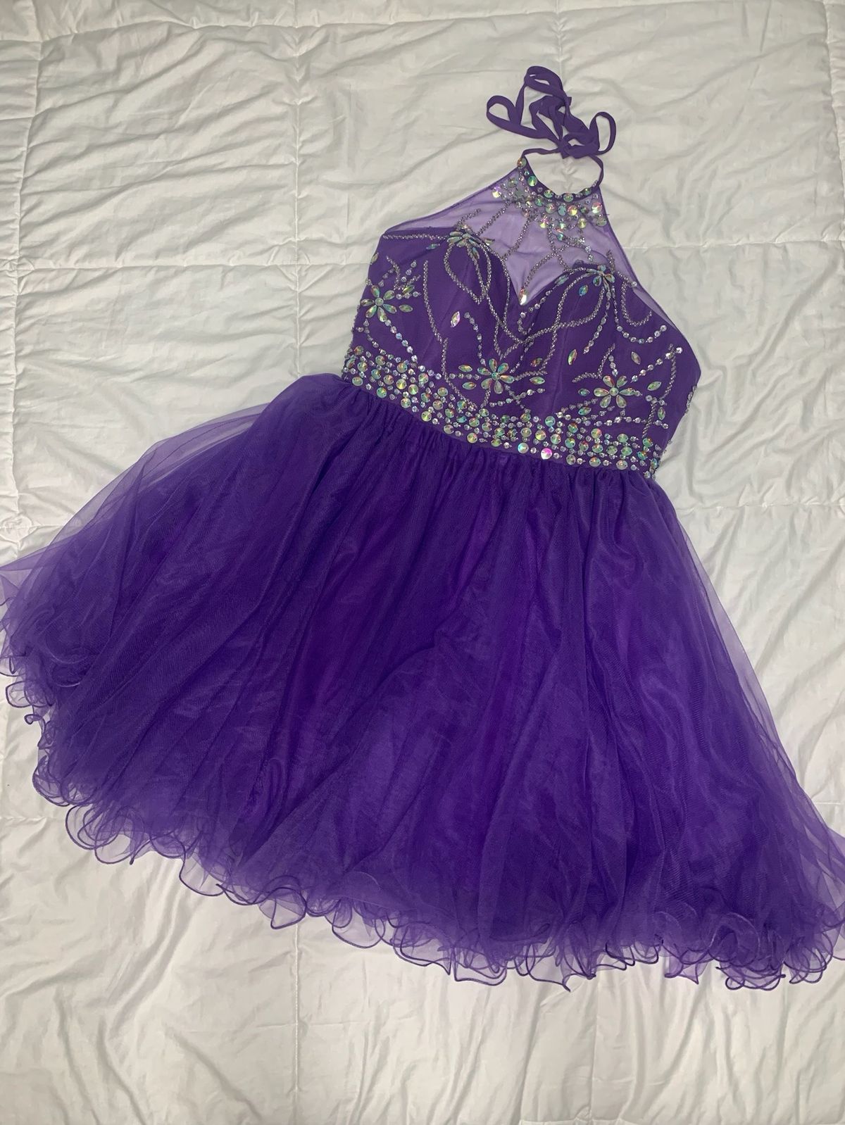 Size 8 Prom High Neck Purple Cocktail Dress on Queenly