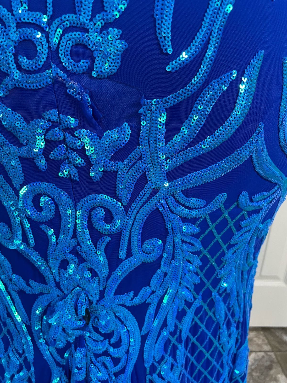 Ashley Lauren Size 14 Prom Plunge Blue Mermaid Dress on Queenly