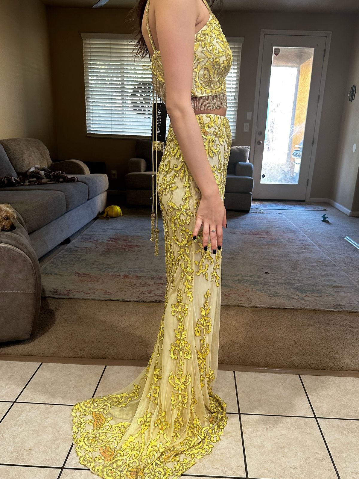 Style 54219 Sherri Hill Size XS Prom Yellow Mermaid Dress on Queenly