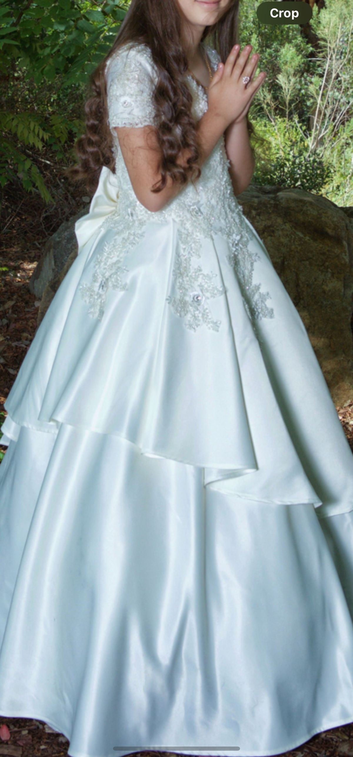 Girls Size 10 Cap Sleeve White Ball Gown on Queenly