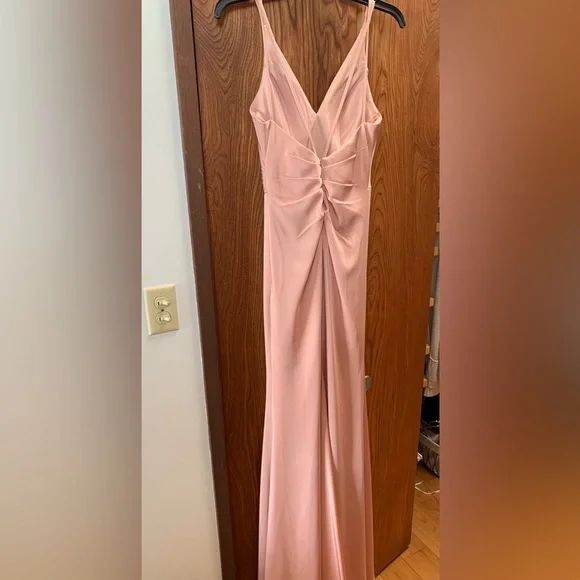 Style 7755 Faviana Size 4 Plunge Pink Side Slit Dress on Queenly