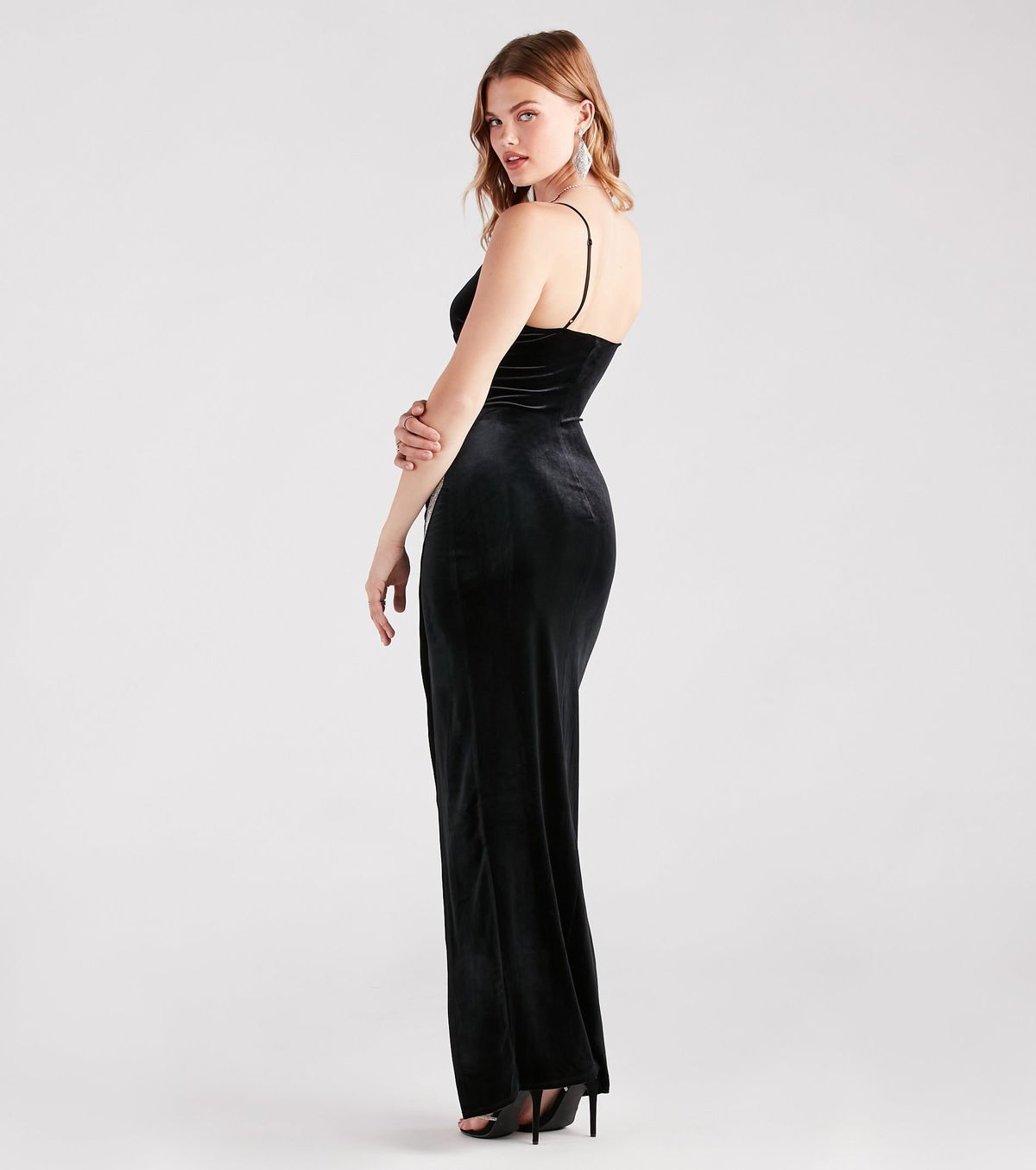 Style 05002-7271 Windsor Size XS Prom Strapless Velvet Black Side Slit Dress on Queenly