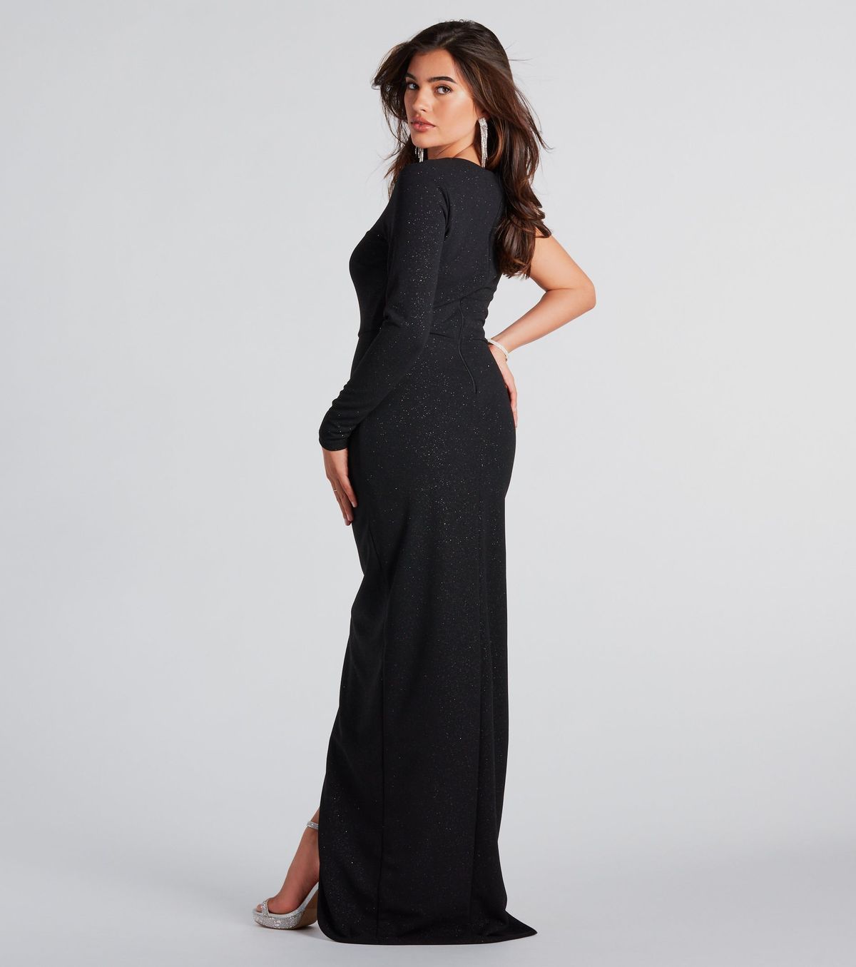 Style 05002-7816 Windsor Size S Prom Long Sleeve Satin Black Side Slit Dress on Queenly