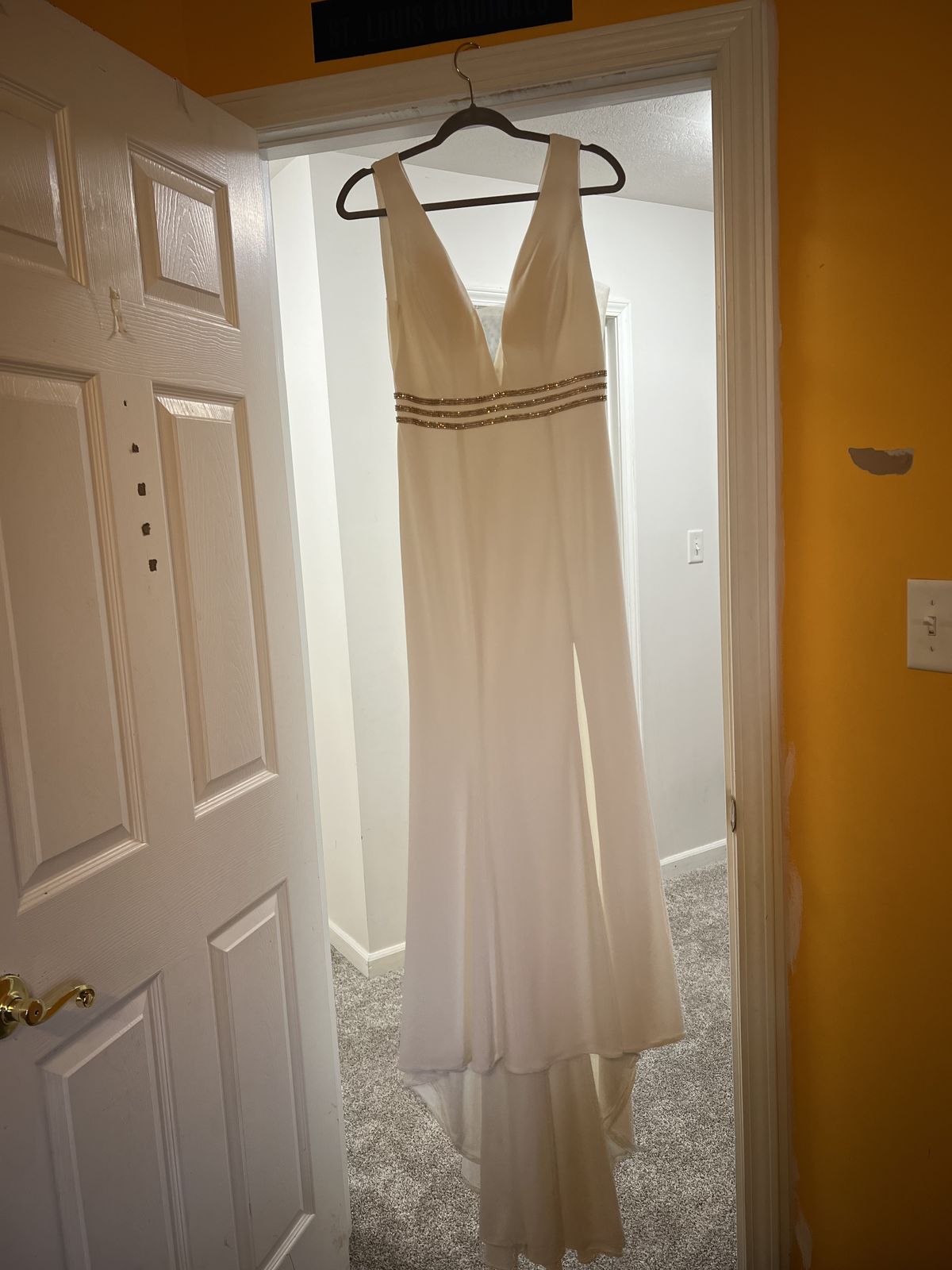 Size 8 White A-line Dress on Queenly