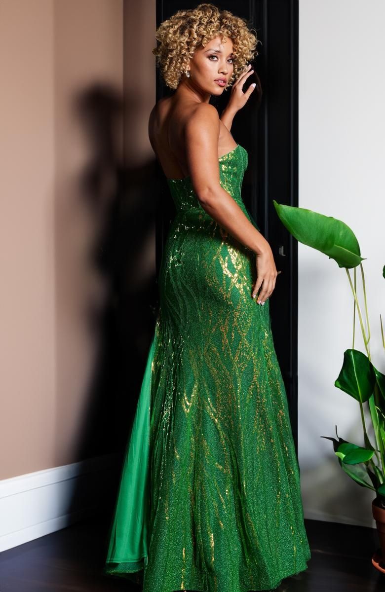 Style JVN38598 Jovani Size 2 Prom Green Side Slit Dress on Queenly