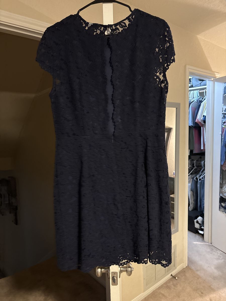 H&M Size 10 Wedding Guest Cap Sleeve Blue Cocktail Dress on Queenly