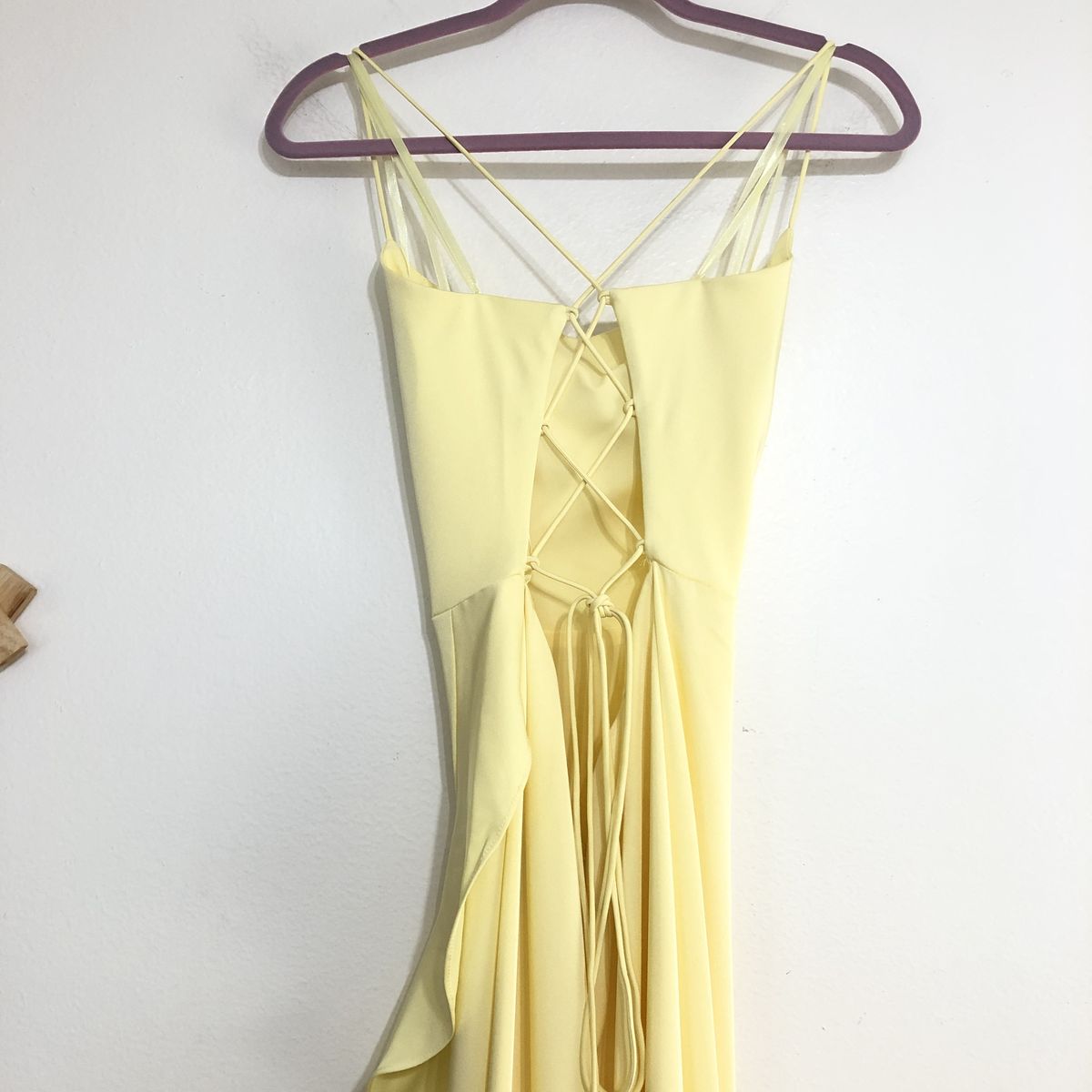 Style 28294 La Femme Size 14 Prom Yellow Side Slit Dress on Queenly