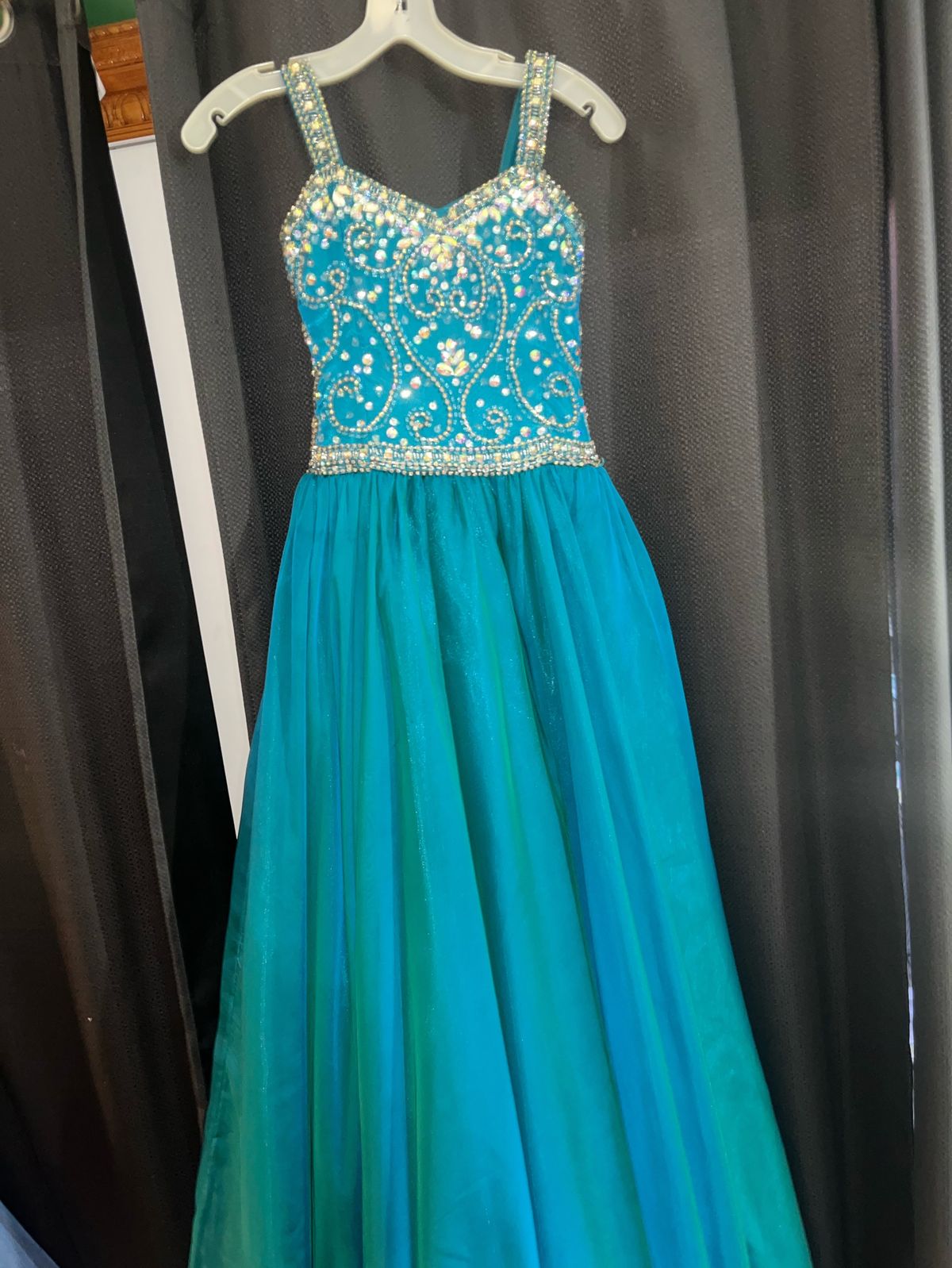 Girls Size 12 Pageant Plunge Blue Ball Gown on Queenly