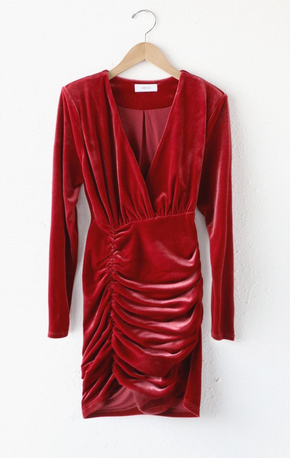 Style 1-1532554554-2696 GREYLIN Size L Velvet Red Cocktail Dress on Queenly