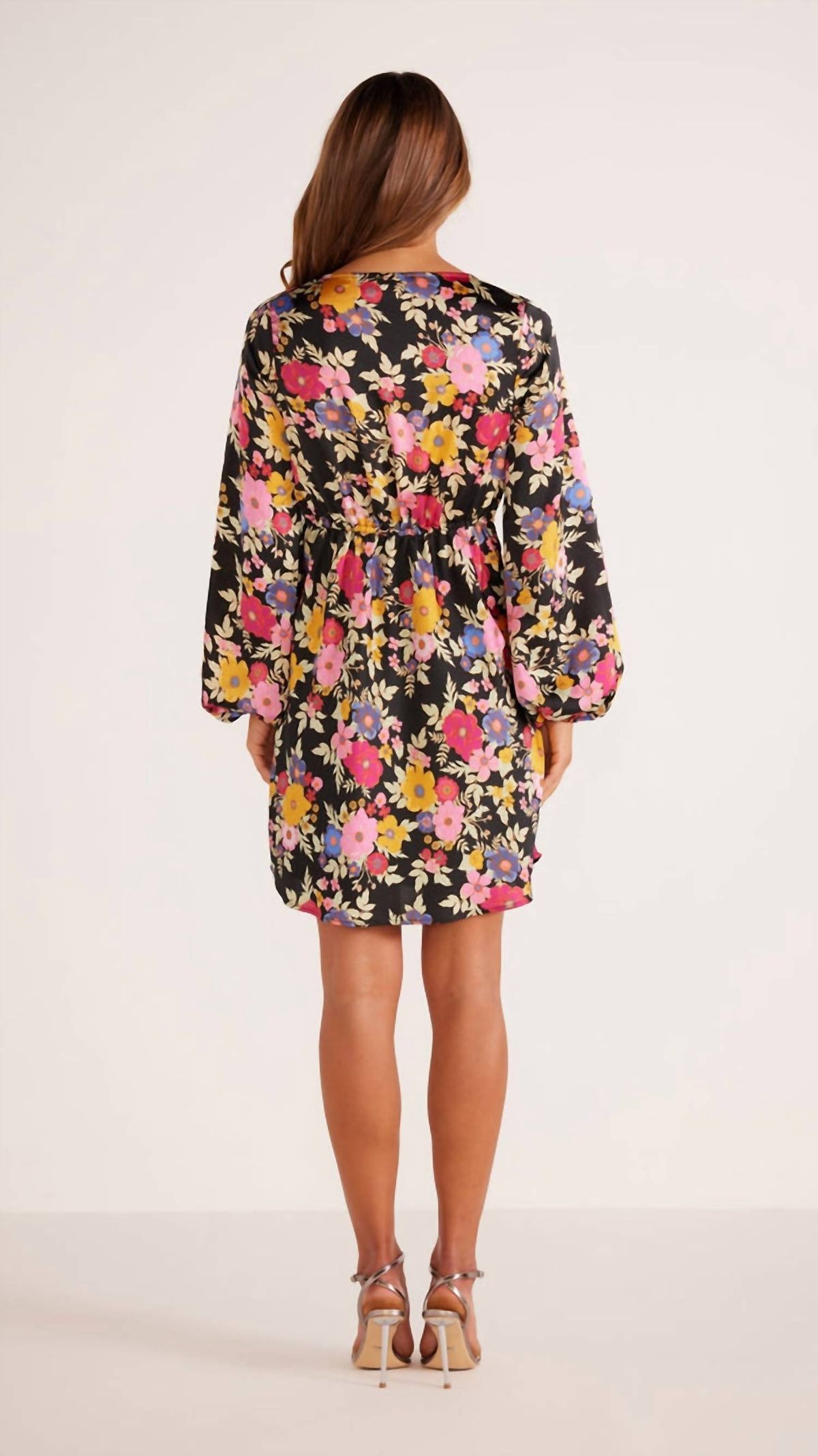 Style 1-1320641082-3236 MINKPINK Size S Floral Black Cocktail Dress on Queenly