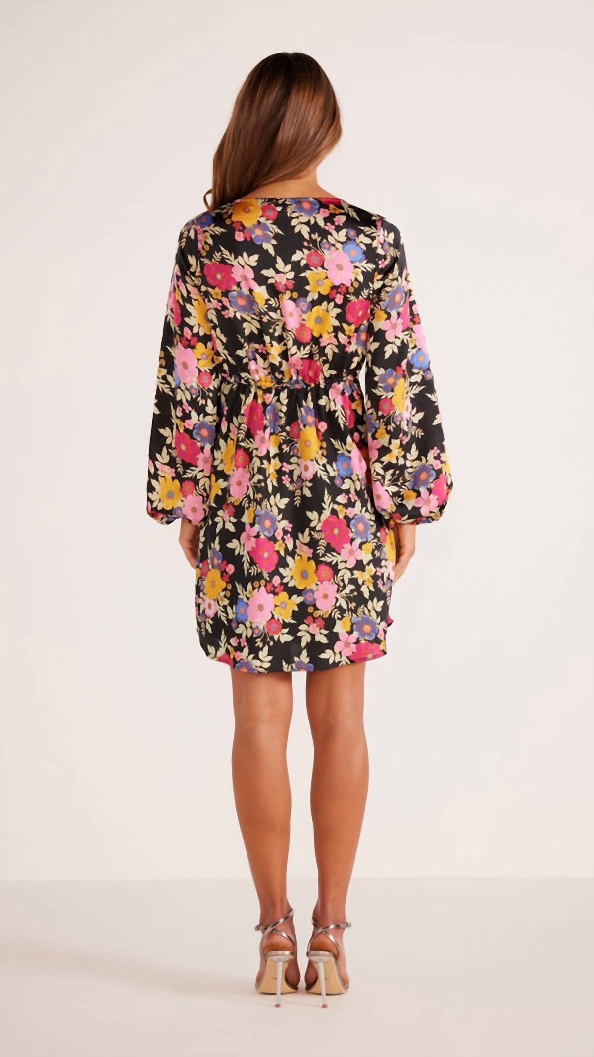 Style 1-1320641082-3855 MINKPINK Size XS Floral Black Cocktail Dress on Queenly
