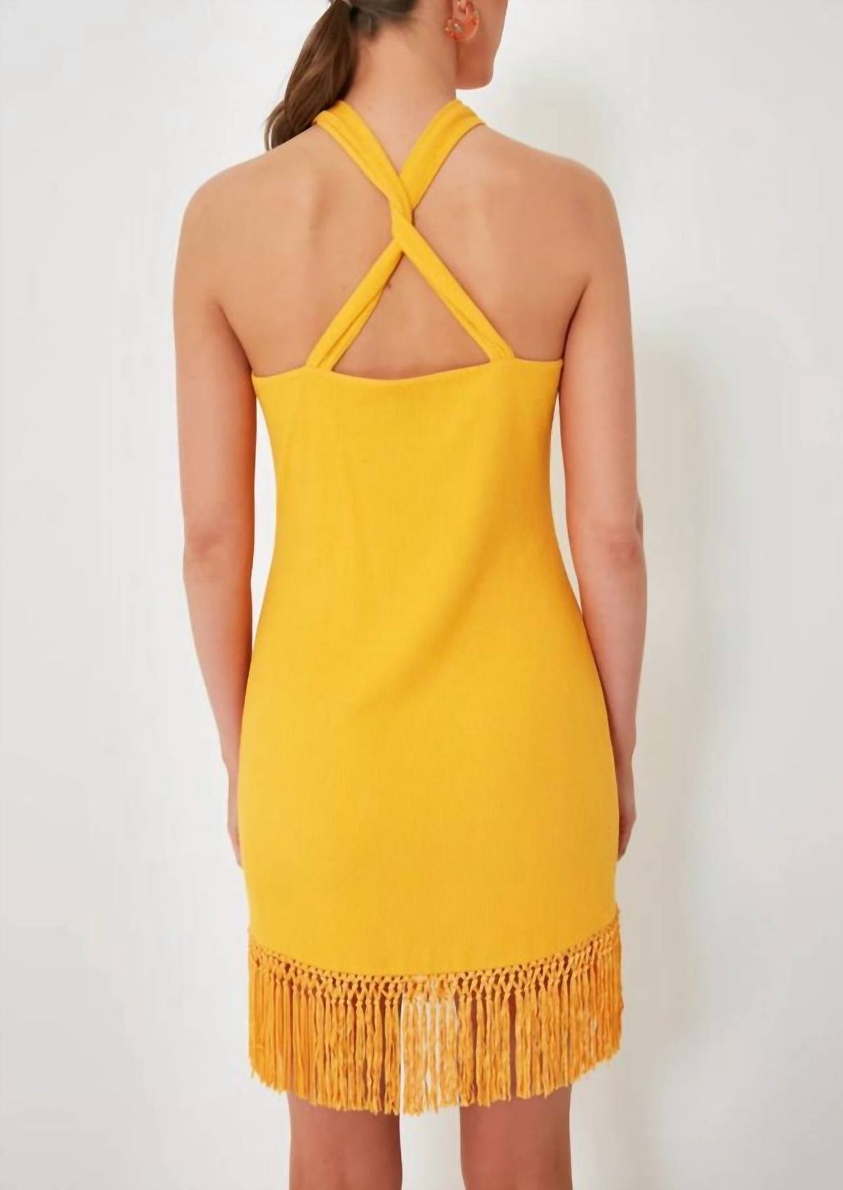 Style 1-2673566532-3471 SAYLOR Size S Halter Yellow Cocktail Dress on Queenly