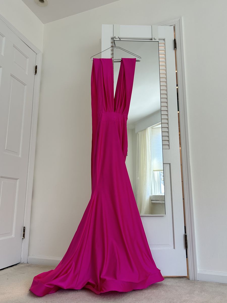 Style 573 Jessica Angel Size 2 Hot Pink Dress With Train on Queenly