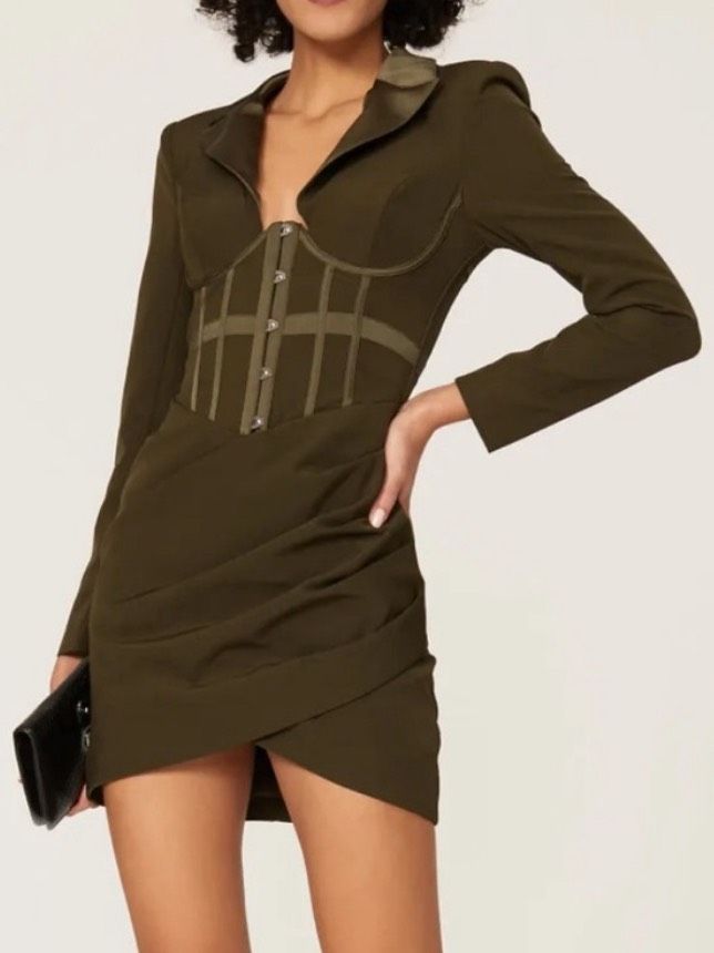 Lavish Alice Size 8 Homecoming Long Sleeve Green Cocktail Dress on Queenly
