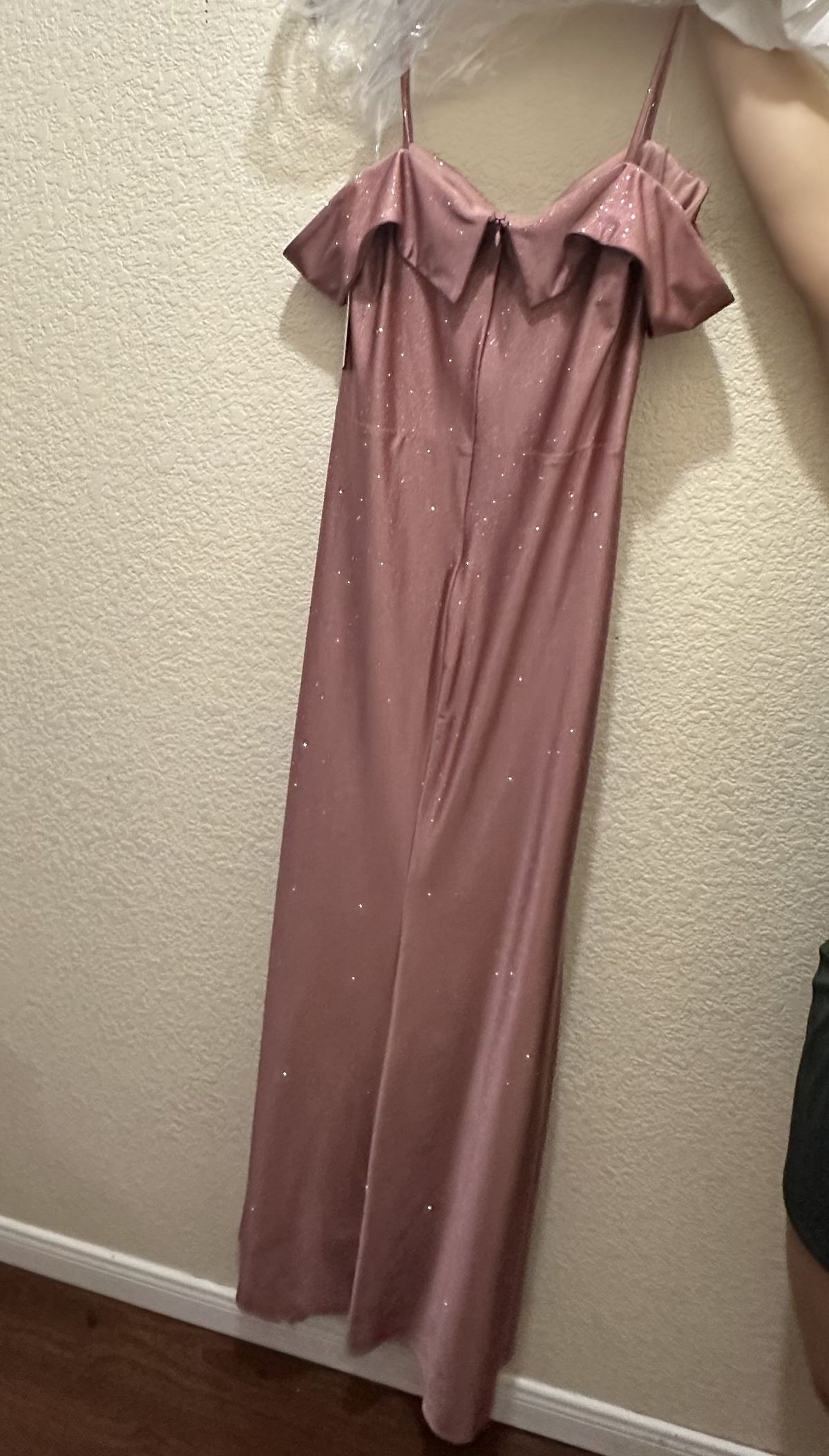 Size L Prom Off The Shoulder Pink Mermaid Dress on Queenly