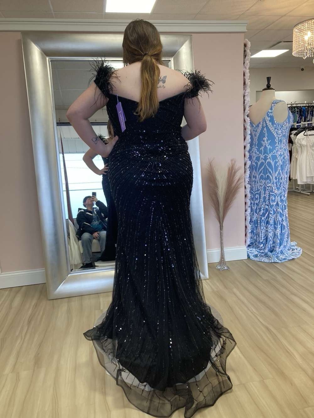 Plus Size 16 Prom Off The Shoulder Black Mermaid Dress on Queenly