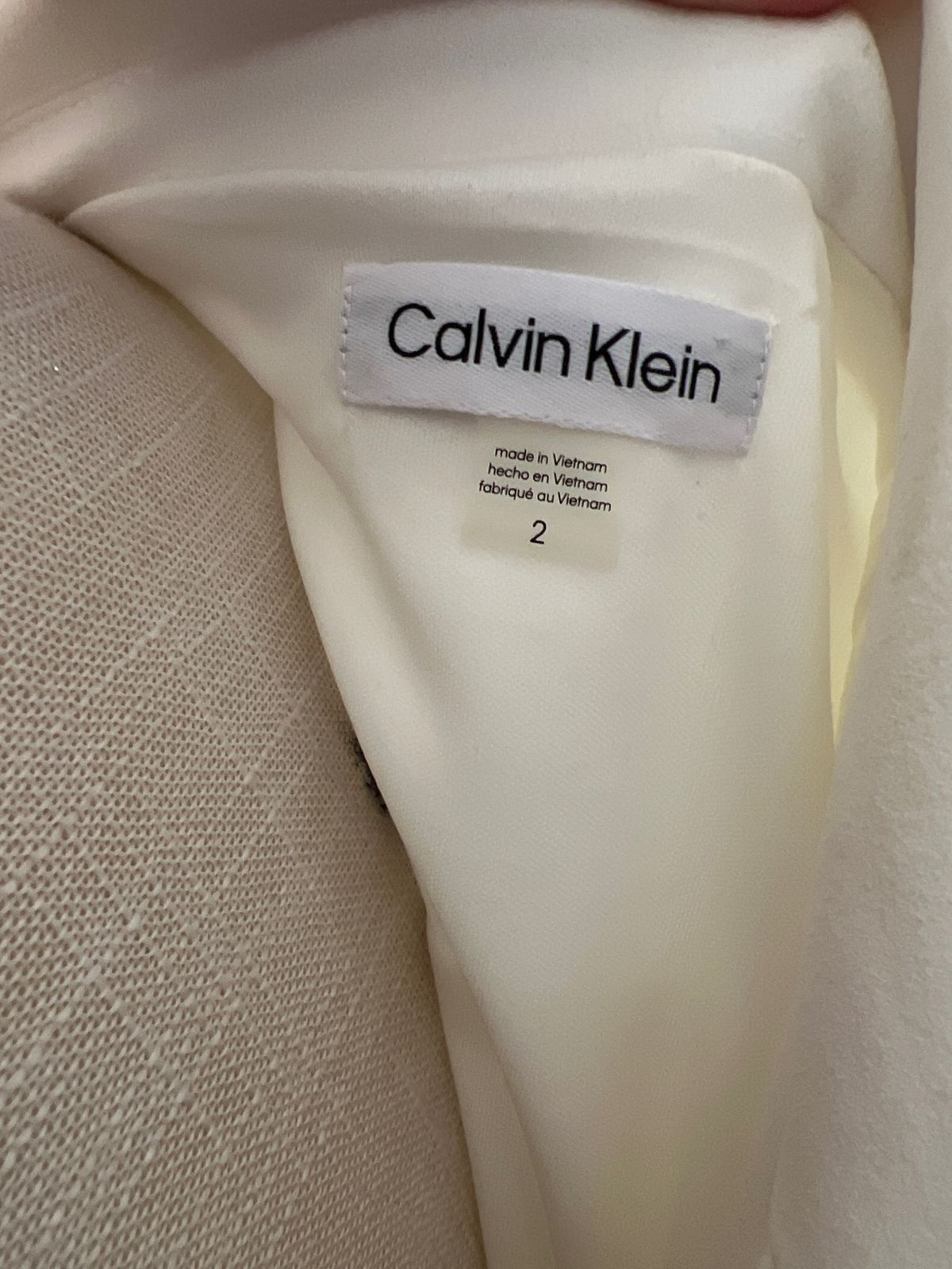Calvin Klein Size 2 Prom Blazer White Cocktail Dress on Queenly