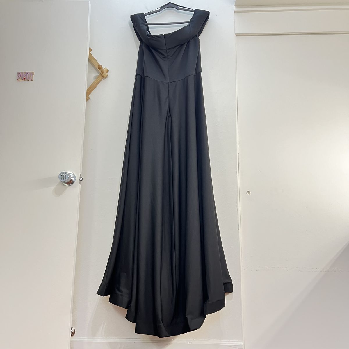 Style 29007 La Femme Plus Size 22 Prom Off The Shoulder Black Side Slit Dress on Queenly
