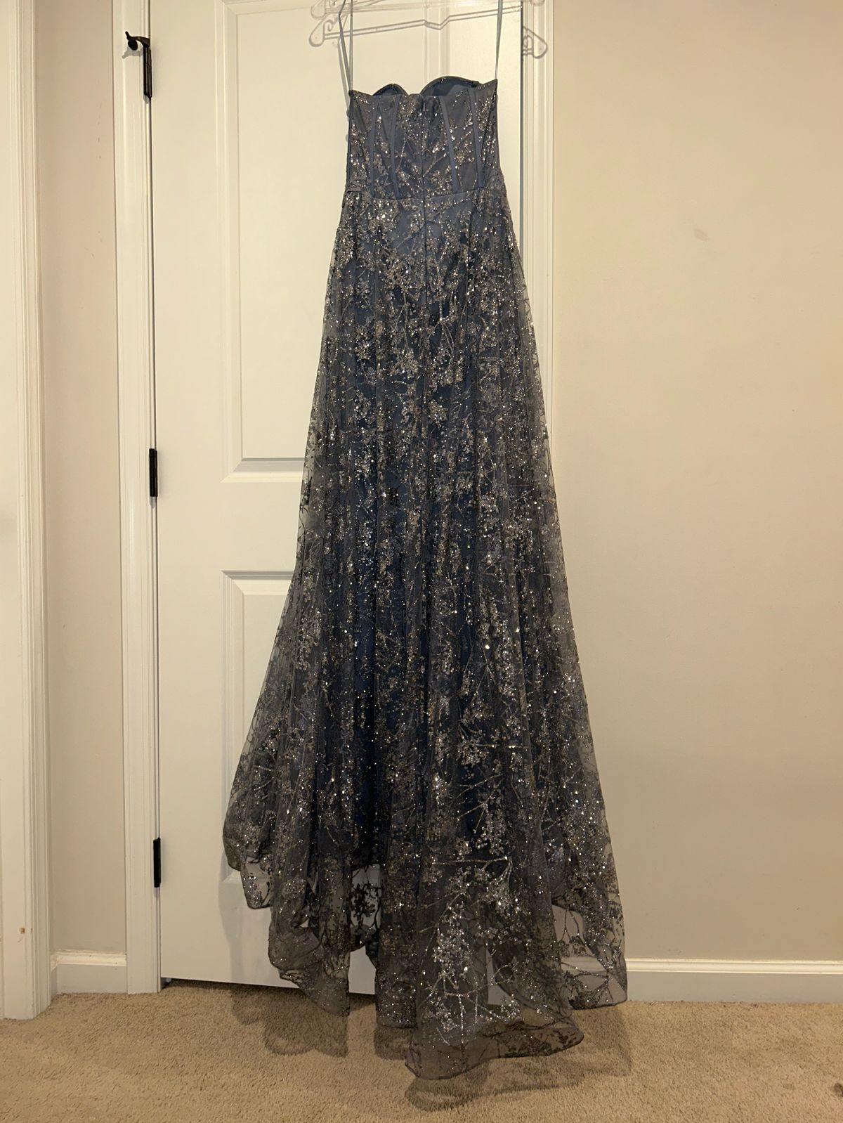 Cinderella Divine Size 2 Prom Strapless Gray Dress With Train on Queenly